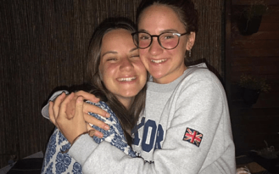 Ambas hermanas sintieron el llamado del Señor y se convirtieron a monjas juntas.