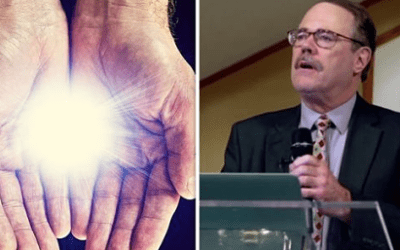 ¡La historia del médico que sanó su cáncer tras las oraciones de su iglesia!